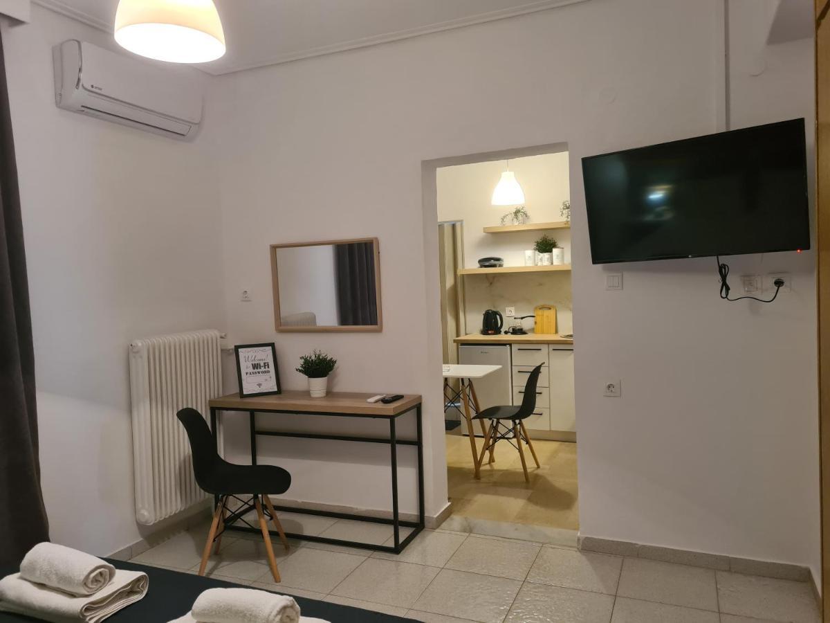 Apartment In The Heart Of The City 5A Larissa Luaran gambar